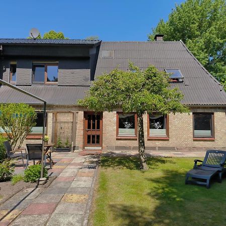Ferienwohnung Zwischen Den Meeren - Schoene Und Gemuetliche Fewo Mit Garten Dorpstedt المظهر الخارجي الصورة